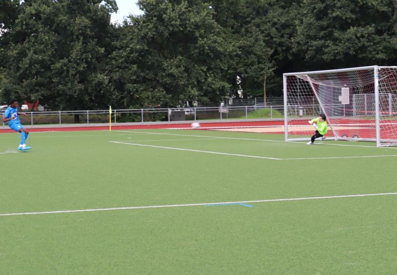 Elfmeter gegen Lurup...